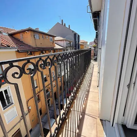 Luminoso En Pleno Centro De * Сантандер