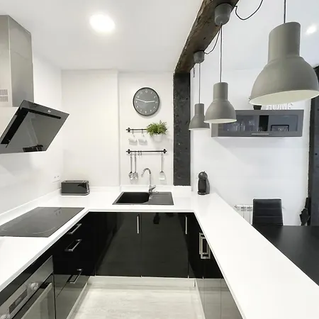 Luminoso En Pleno Centro De Apartment Santander